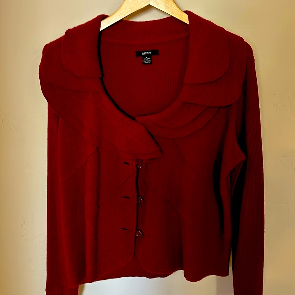 Burgundy, 100% wool suit sweater